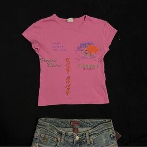 urban outfitters pink baby tee size xs !
